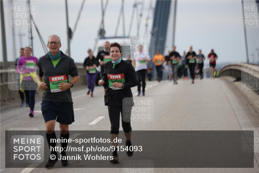 03.10.2025 - Köhlbrandbrückenlauf Jannik Wohlers http://msf.ph/oto/9154093 03.10.2025 16:05:14 Position 1  meine-sportfotos.de