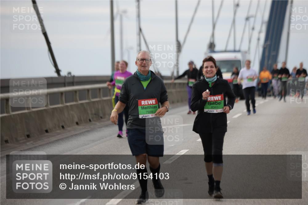 03.10.2025 - Köhlbrandbrückenlauf Jannik Wohlers http://msf.ph/oto/9154103 03.10.2025 16:05:15 Position 1 7939, 8382 meine-sportfotos.de