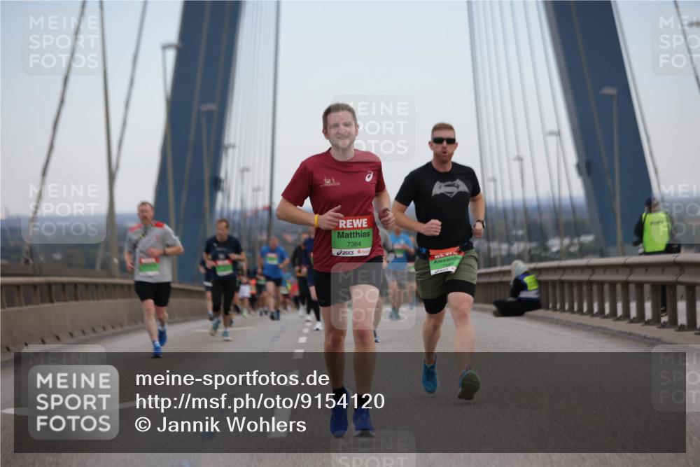 03.10.2025 - Köhlbrandbrückenlauf Jannik Wohlers http://msf.ph/oto/9154120 03.10.2025 15:23:32 Position 1 7364, 4324 meine-sportfotos.de