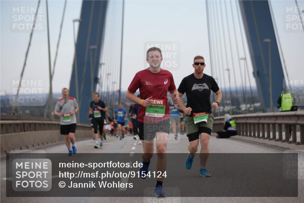 03.10.2025 - Köhlbrandbrückenlauf Jannik Wohlers http://msf.ph/oto/9154124 03.10.2025 15:23:32 Position 1 7364 meine-sportfotos.de