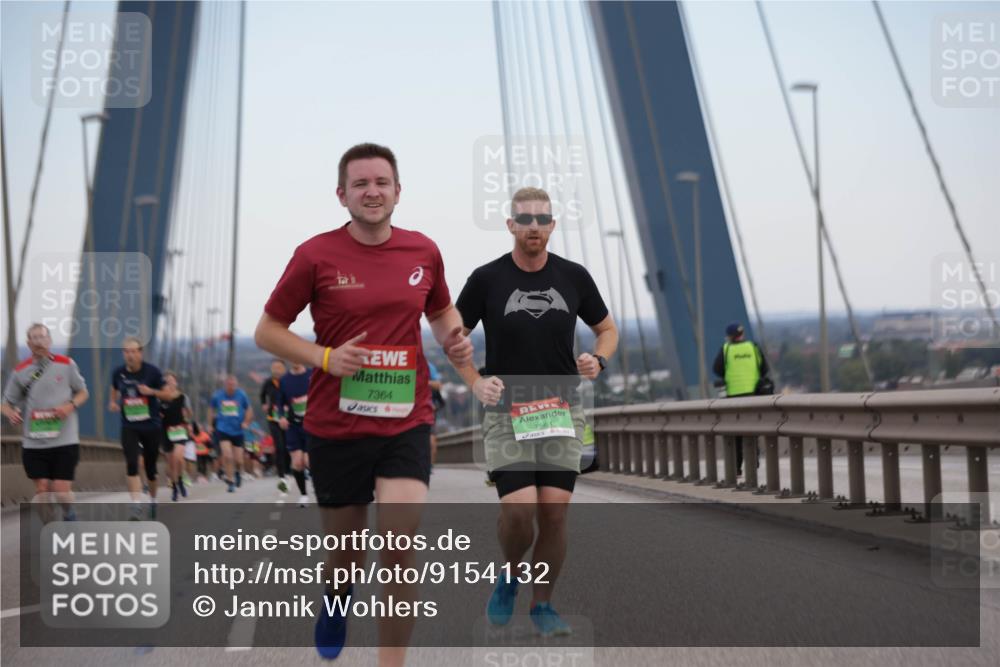 03.10.2025 - Köhlbrandbrückenlauf Jannik Wohlers http://msf.ph/oto/9154132 03.10.2025 15:23:32 Position 1 7364, 7561 meine-sportfotos.de
