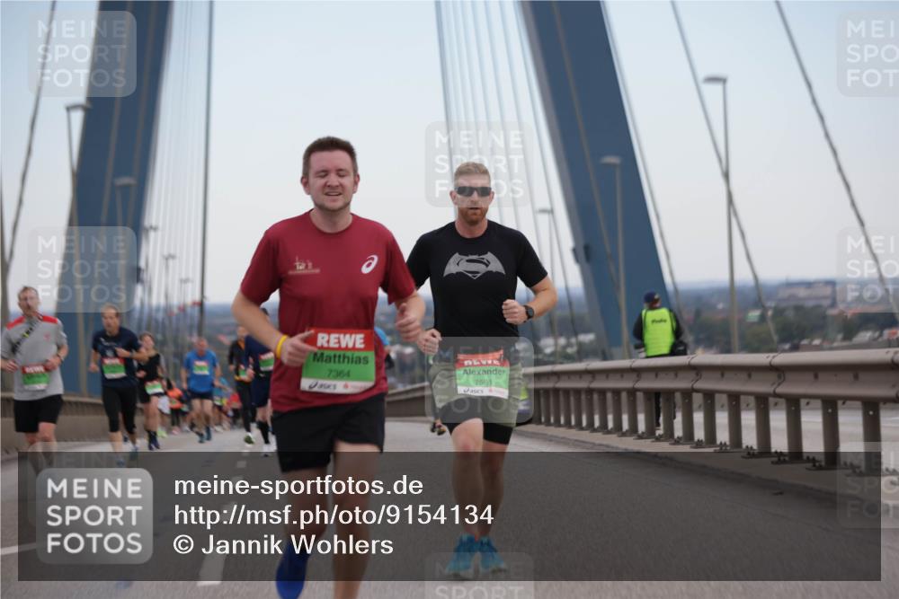 03.10.2025 - Köhlbrandbrückenlauf Jannik Wohlers http://msf.ph/oto/9154134 03.10.2025 15:23:33 Position 1 7364, 7561 meine-sportfotos.de