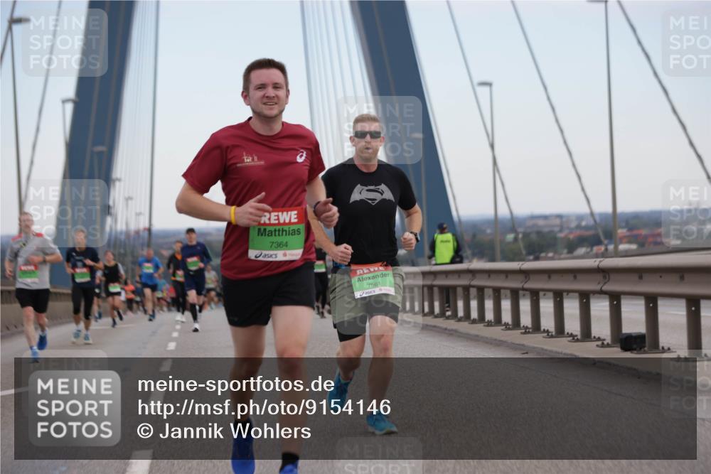 03.10.2025 - Köhlbrandbrückenlauf Jannik Wohlers http://msf.ph/oto/9154146 03.10.2025 15:23:33 Position 1 7364, 7561 meine-sportfotos.de