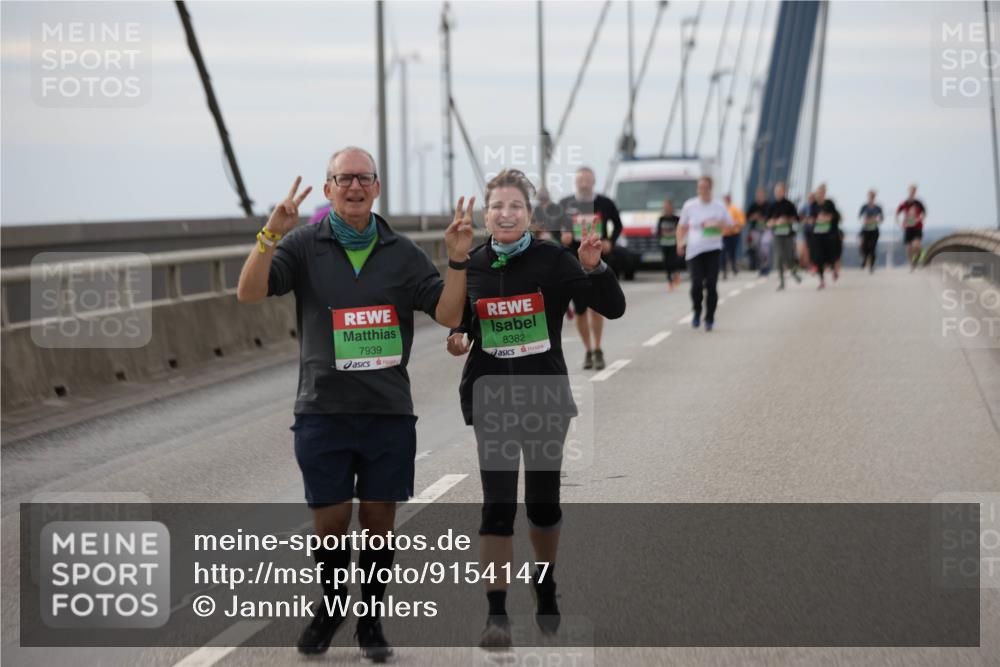 03.10.2025 - Köhlbrandbrückenlauf Jannik Wohlers http://msf.ph/oto/9154147 03.10.2025 16:05:17 Position 1 7939, 8382 meine-sportfotos.de