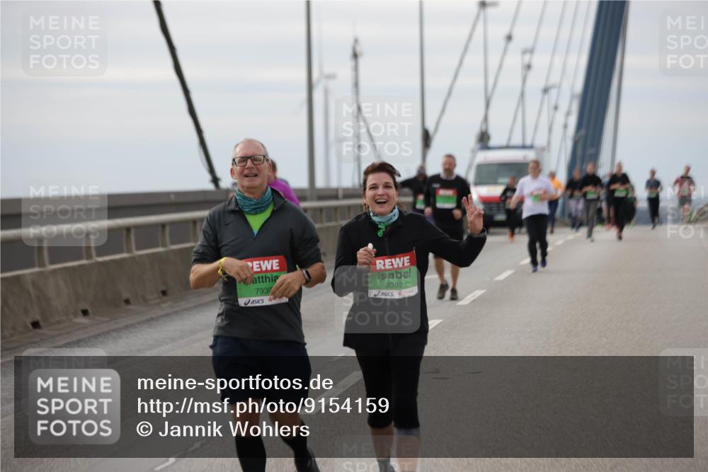 03.10.2025 - Köhlbrandbrückenlauf Jannik Wohlers http://msf.ph/oto/9154159 03.10.2025 16:05:17 Position 1 7939, 8382 meine-sportfotos.de