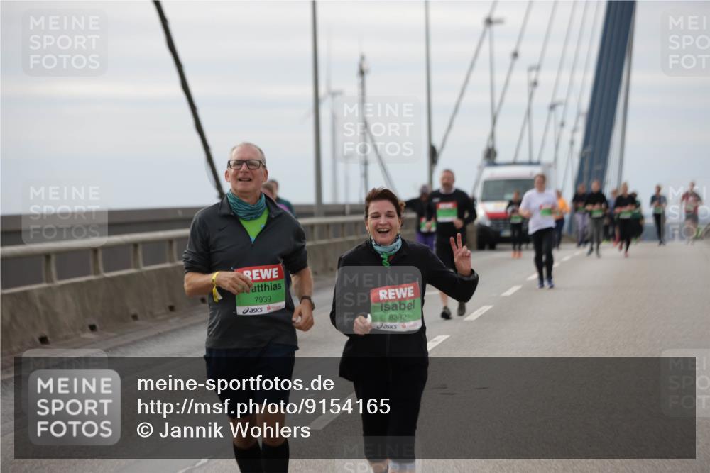 03.10.2025 - Köhlbrandbrückenlauf Jannik Wohlers http://msf.ph/oto/9154165 03.10.2025 16:05:17 Position 1 7939, 8382 meine-sportfotos.de