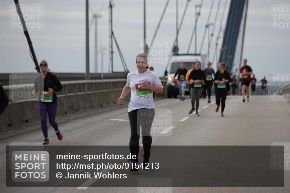 03.10.2025 - Köhlbrandbrückenlauf Jannik Wohlers http://msf.ph/oto/9154213 03.10.2025 16:05:24 Position 1 9534 meine-sportfotos.de