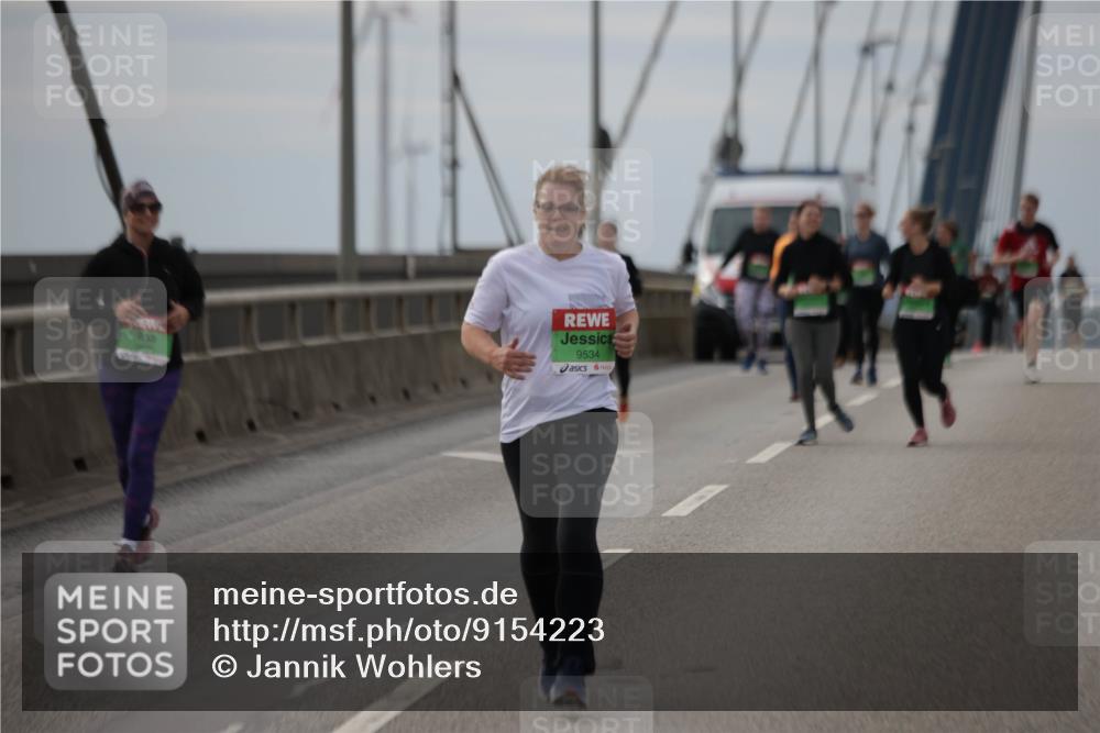 03.10.2025 - Köhlbrandbrückenlauf Jannik Wohlers http://msf.ph/oto/9154223 03.10.2025 16:05:24 Position 1 9534 meine-sportfotos.de