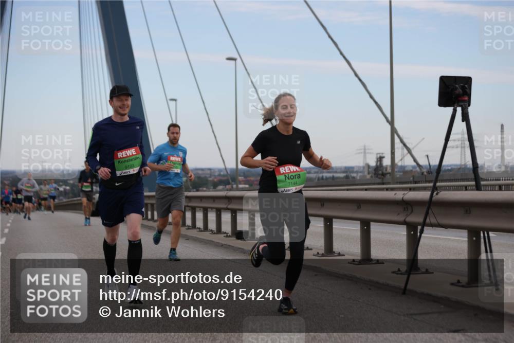 03.10.2025 - Köhlbrandbrückenlauf Jannik Wohlers http://msf.ph/oto/9154240 03.10.2025 15:23:41 Position 1 9103, 7144 meine-sportfotos.de