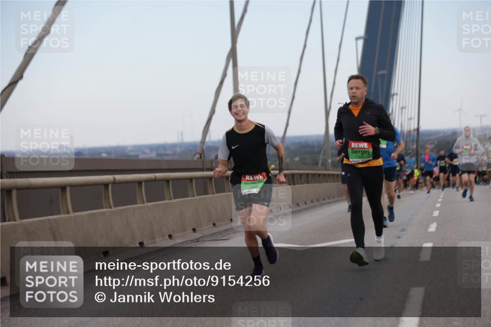 03.10.2025 - Köhlbrandbrückenlauf Jannik Wohlers http://msf.ph/oto/9154256 03.10.2025 15:23:43 Position 1 7248, 7320 meine-sportfotos.de