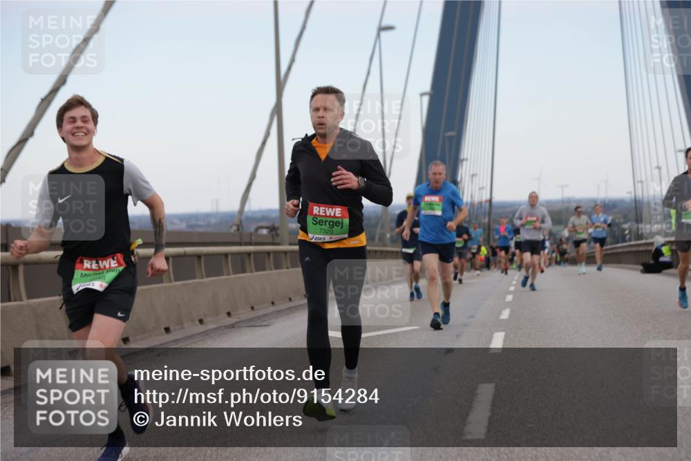 03.10.2025 - Köhlbrandbrückenlauf Jannik Wohlers http://msf.ph/oto/9154284 03.10.2025 15:23:44 Position 1 7248, 7320 meine-sportfotos.de