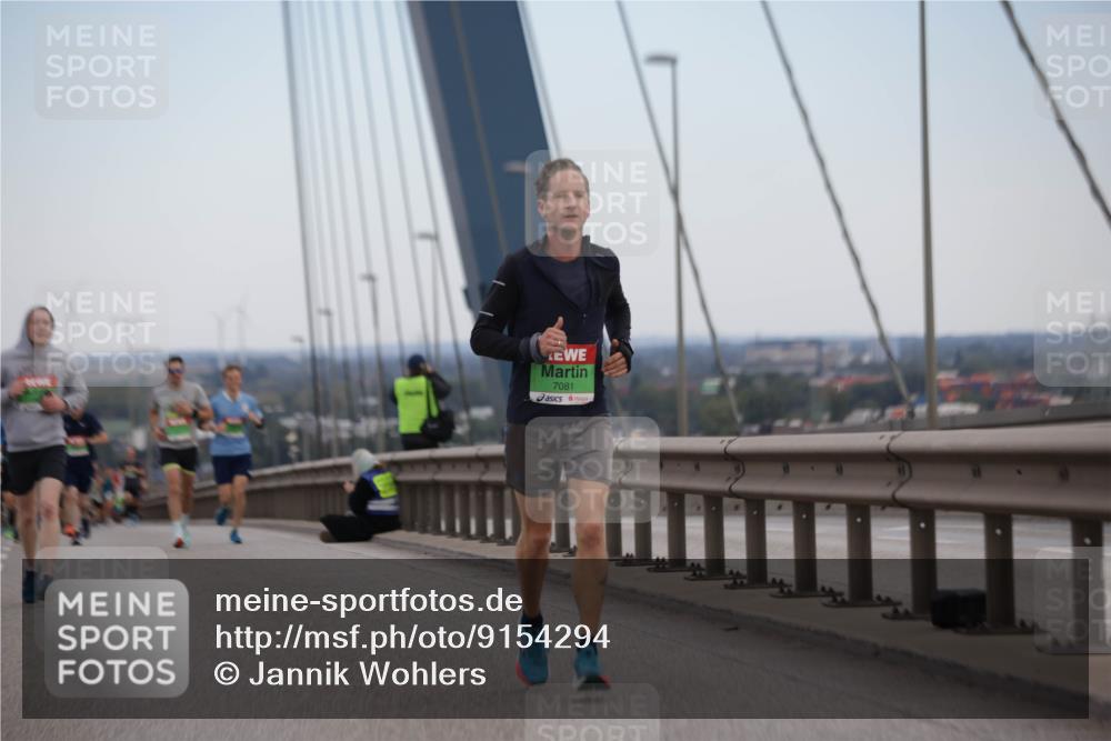 03.10.2025 - Köhlbrandbrückenlauf Jannik Wohlers http://msf.ph/oto/9154294 03.10.2025 15:23:45 Position 1 7081 meine-sportfotos.de