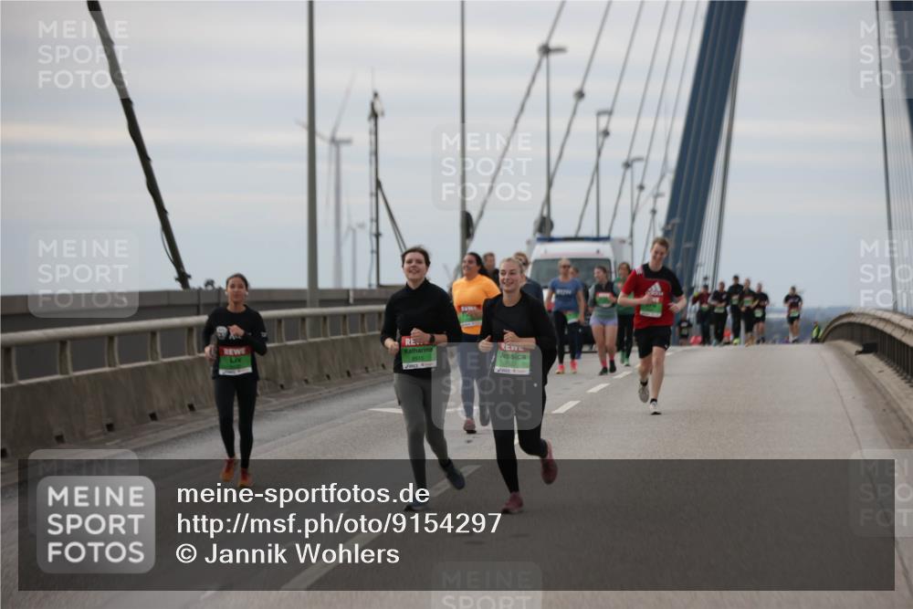 03.10.2025 - Köhlbrandbrückenlauf Jannik Wohlers http://msf.ph/oto/9154297 03.10.2025 16:05:31 Position 1  meine-sportfotos.de