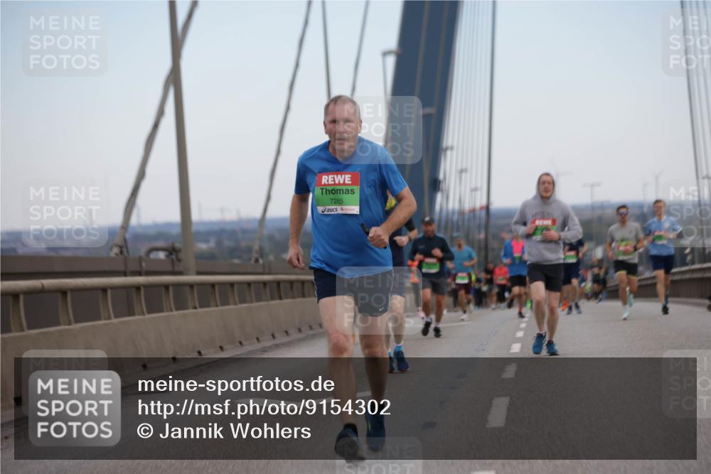 03.10.2025 - Köhlbrandbrückenlauf Jannik Wohlers http://msf.ph/oto/9154302 03.10.2025 15:23:46 Position 1 7285 meine-sportfotos.de