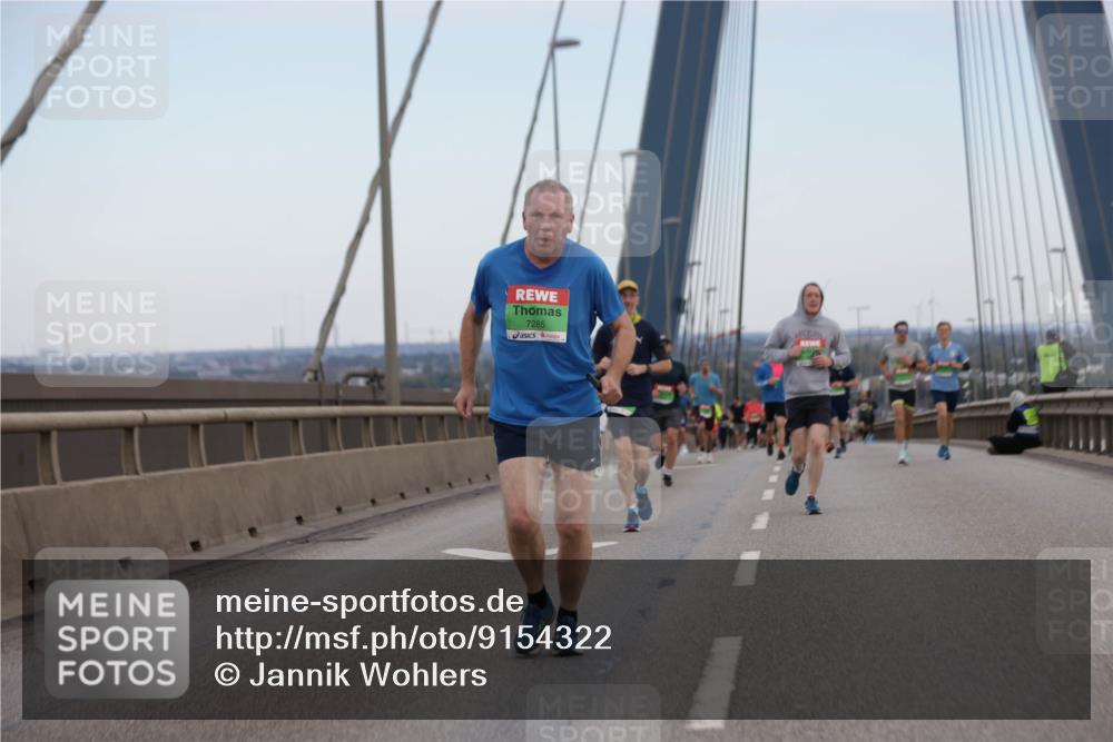 03.10.2025 - Köhlbrandbrückenlauf Jannik Wohlers http://msf.ph/oto/9154322 03.10.2025 15:23:47 Position 1 7285 meine-sportfotos.de