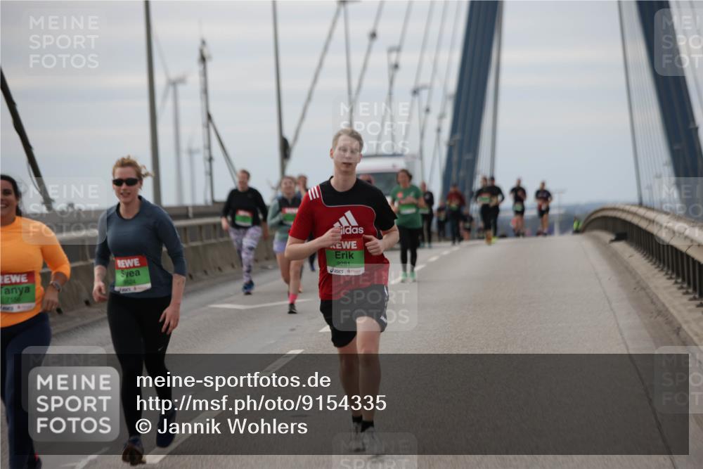 03.10.2025 - Köhlbrandbrückenlauf Jannik Wohlers http://msf.ph/oto/9154335 03.10.2025 16:05:37 Position 1 9624, 9281 meine-sportfotos.de