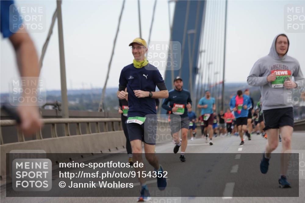 03.10.2025 - Köhlbrandbrückenlauf Jannik Wohlers http://msf.ph/oto/9154352 03.10.2025 15:23:49 Position 1 8848, 764 meine-sportfotos.de