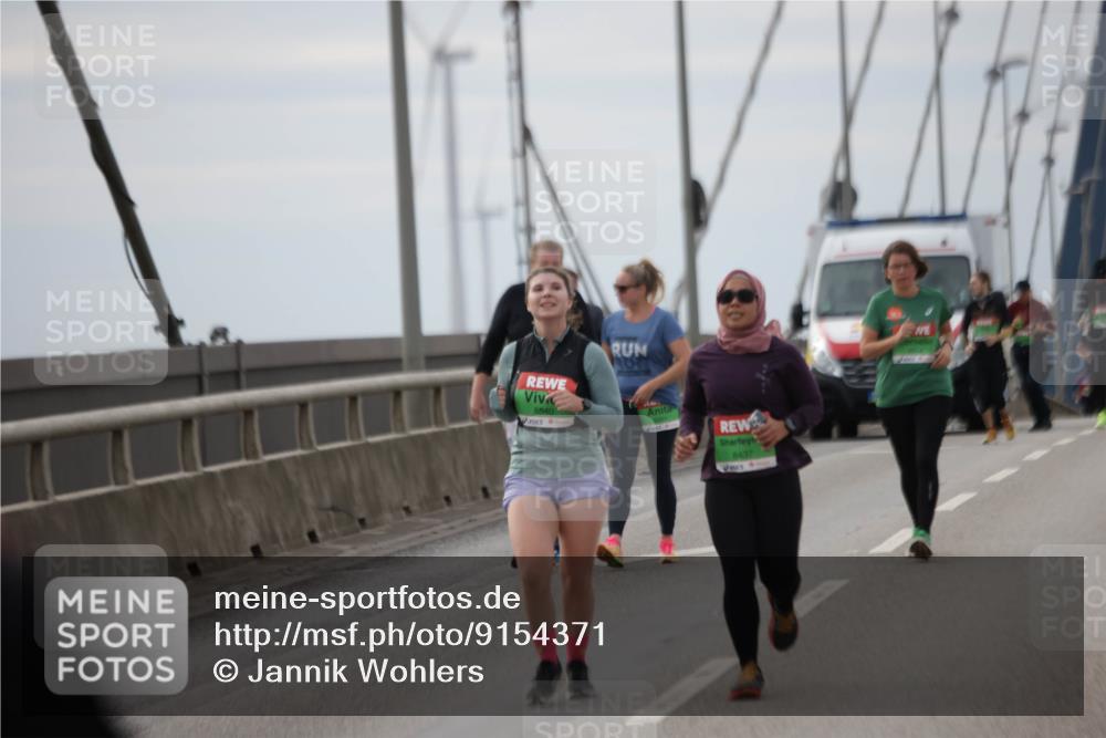 03.10.2025 - Köhlbrandbrückenlauf Jannik Wohlers http://msf.ph/oto/9154371 03.10.2025 16:05:41 Position 1 8840 meine-sportfotos.de