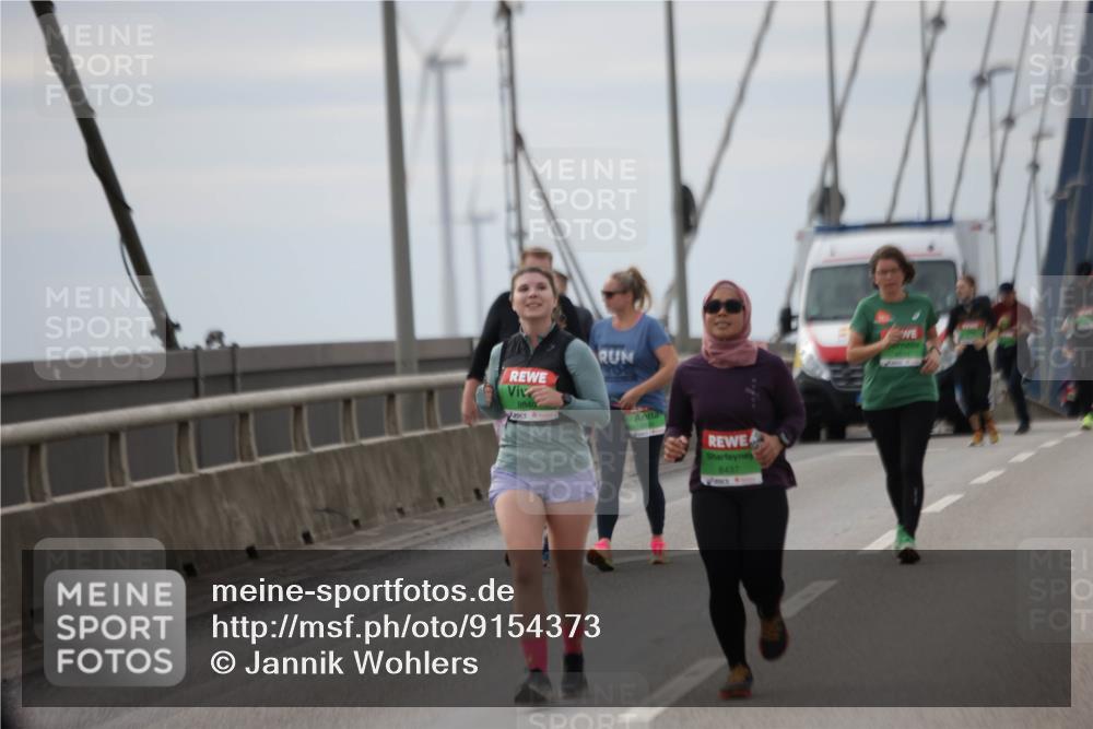 03.10.2025 - Köhlbrandbrückenlauf Jannik Wohlers http://msf.ph/oto/9154373 03.10.2025 16:05:41 Position 1 8840, 8437 meine-sportfotos.de