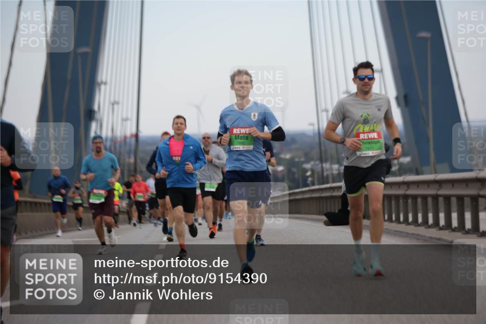 03.10.2025 - Köhlbrandbrückenlauf Jannik Wohlers http://msf.ph/oto/9154390 03.10.2025 15:23:53 Position 1 7882, 7411 meine-sportfotos.de