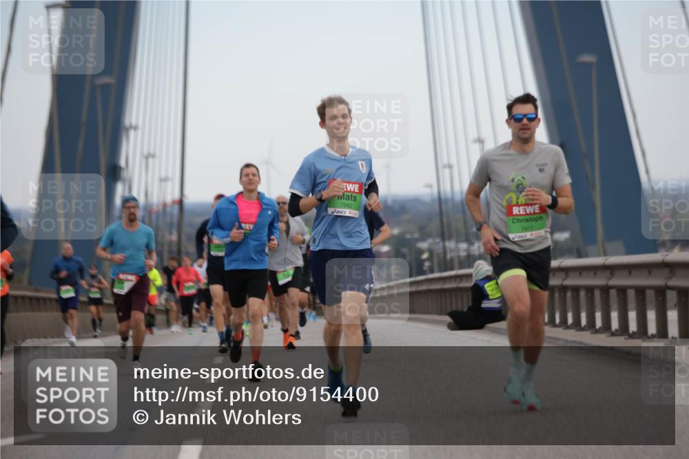 03.10.2025 - Köhlbrandbrückenlauf Jannik Wohlers http://msf.ph/oto/9154400 03.10.2025 15:23:53 Position 1 7882, 7411 meine-sportfotos.de