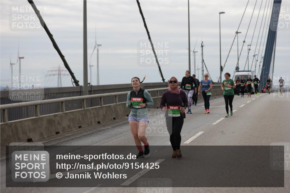03.10.2025 - Köhlbrandbrückenlauf Jannik Wohlers http://msf.ph/oto/9154425 03.10.2025 16:05:44 Position 1 8437 meine-sportfotos.de