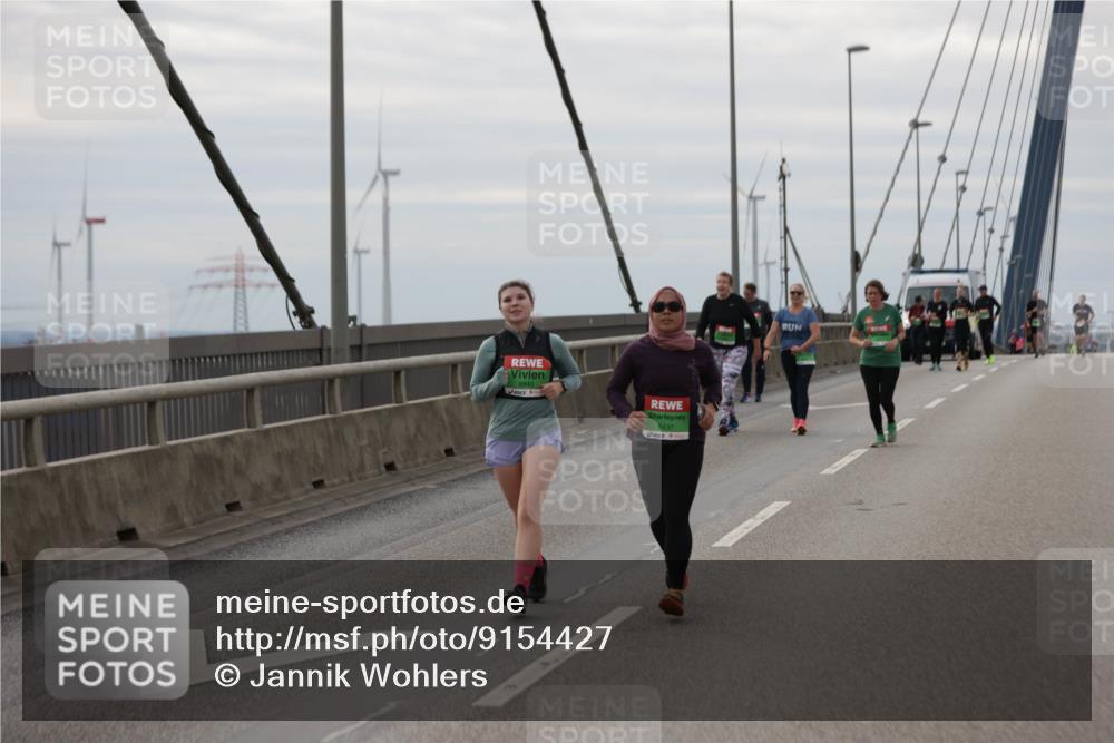 03.10.2025 - Köhlbrandbrückenlauf Jannik Wohlers http://msf.ph/oto/9154427 03.10.2025 16:05:44 Position 1 8437 meine-sportfotos.de