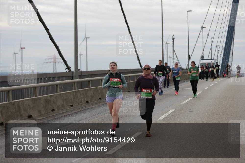 03.10.2025 - Köhlbrandbrückenlauf Jannik Wohlers http://msf.ph/oto/9154429 03.10.2025 16:05:44 Position 1 8840, 8437 meine-sportfotos.de