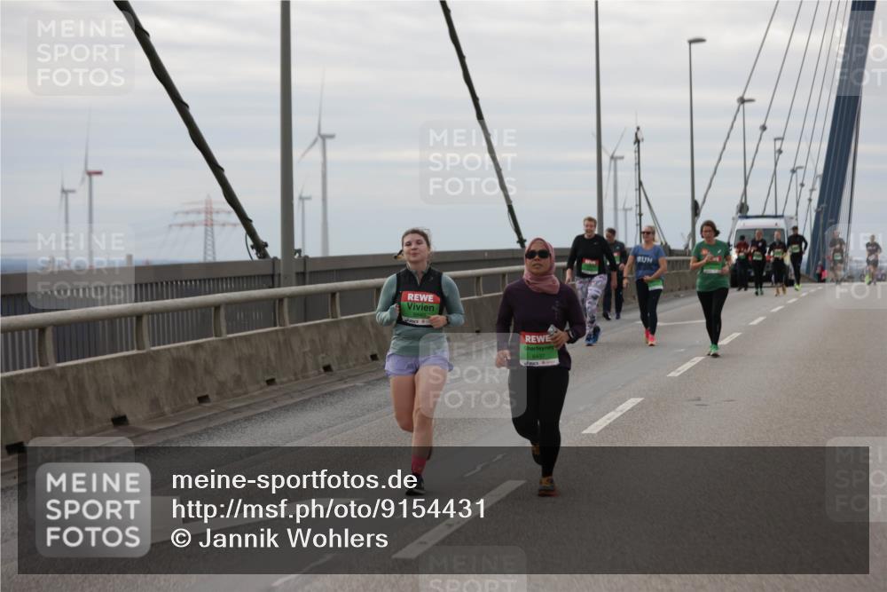 03.10.2025 - Köhlbrandbrückenlauf Jannik Wohlers http://msf.ph/oto/9154431 03.10.2025 16:05:44 Position 1 8437 meine-sportfotos.de