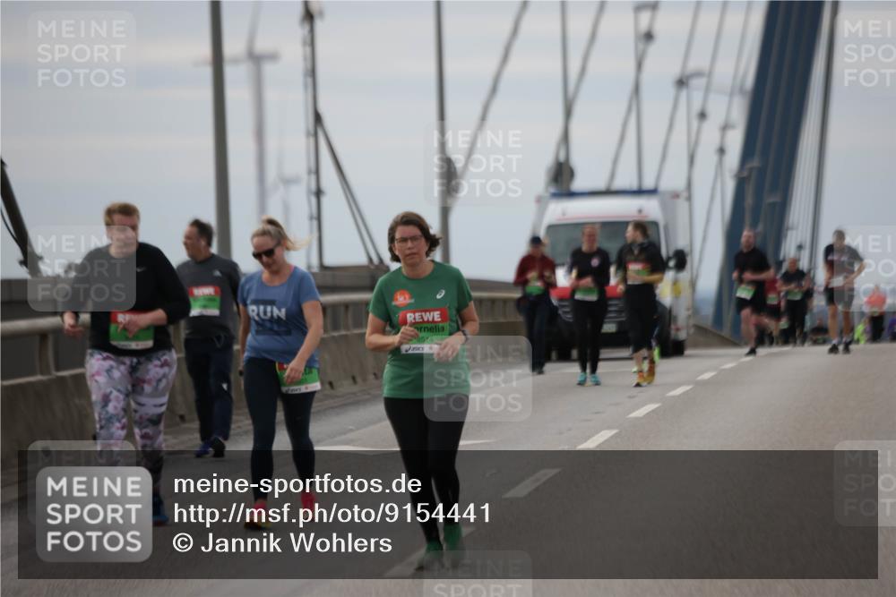 03.10.2025 - Köhlbrandbrückenlauf Jannik Wohlers http://msf.ph/oto/9154441 03.10.2025 16:05:46 Position 1 8514 meine-sportfotos.de