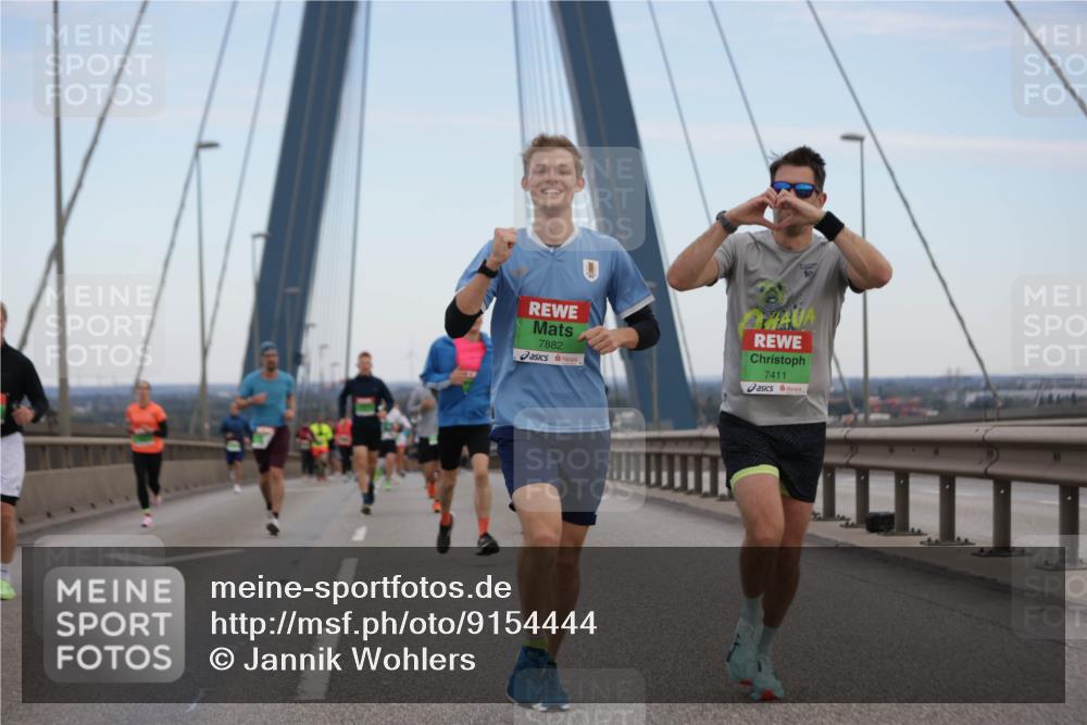 03.10.2025 - Köhlbrandbrückenlauf Jannik Wohlers http://msf.ph/oto/9154444 03.10.2025 15:23:56 Position 1 7882, 7411 meine-sportfotos.de
