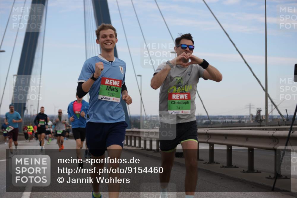 03.10.2025 - Köhlbrandbrückenlauf Jannik Wohlers http://msf.ph/oto/9154460 03.10.2025 15:23:56 Position 1 7882, 7411 meine-sportfotos.de