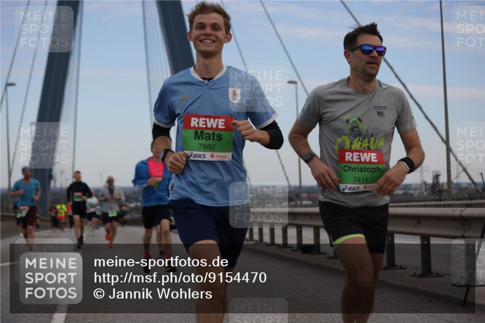 03.10.2025 - Köhlbrandbrückenlauf Jannik Wohlers http://msf.ph/oto/9154470 03.10.2025 15:23:57 Position 1 7882, 7411 meine-sportfotos.de