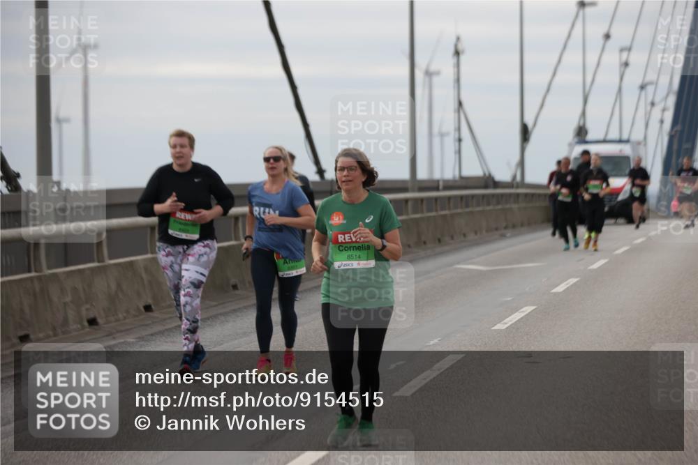 03.10.2025 - Köhlbrandbrückenlauf Jannik Wohlers http://msf.ph/oto/9154515 03.10.2025 16:05:50 Position 1 8514 meine-sportfotos.de