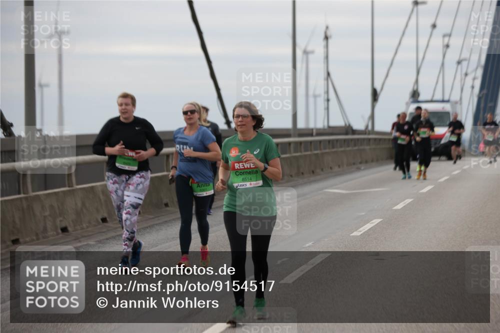 03.10.2025 - Köhlbrandbrückenlauf Jannik Wohlers http://msf.ph/oto/9154517 03.10.2025 16:05:50 Position 1 8514 meine-sportfotos.de