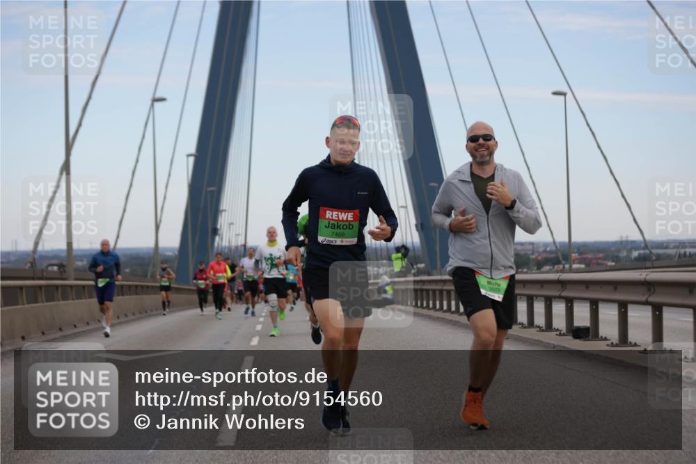 03.10.2025 - Köhlbrandbrückenlauf Jannik Wohlers http://msf.ph/oto/9154560 03.10.2025 15:24:02 Position 1 7466, 9669 meine-sportfotos.de