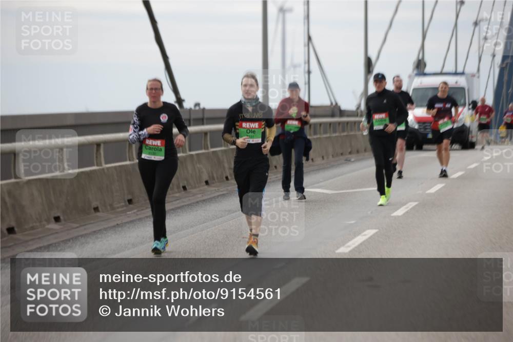 03.10.2025 - Köhlbrandbrückenlauf Jannik Wohlers http://msf.ph/oto/9154561 03.10.2025 16:06:00 Position 1 8130, 131 meine-sportfotos.de