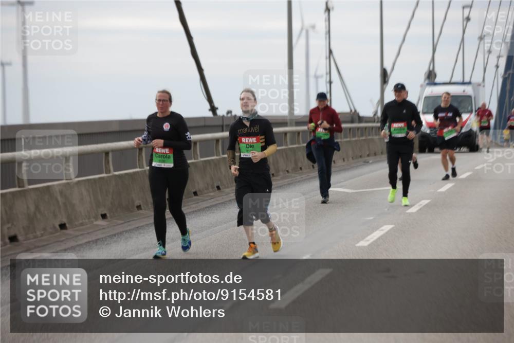 03.10.2025 - Köhlbrandbrückenlauf Jannik Wohlers http://msf.ph/oto/9154581 03.10.2025 16:06:00 Position 1 812 meine-sportfotos.de
