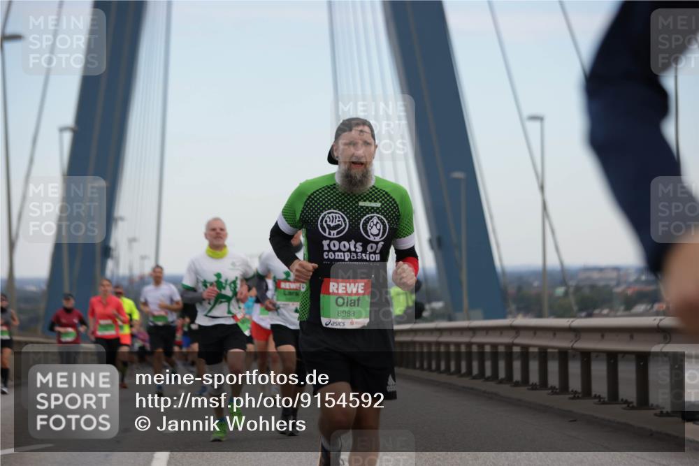 03.10.2025 - Köhlbrandbrückenlauf Jannik Wohlers http://msf.ph/oto/9154592 03.10.2025 15:24:04 Position 1 8988 meine-sportfotos.de