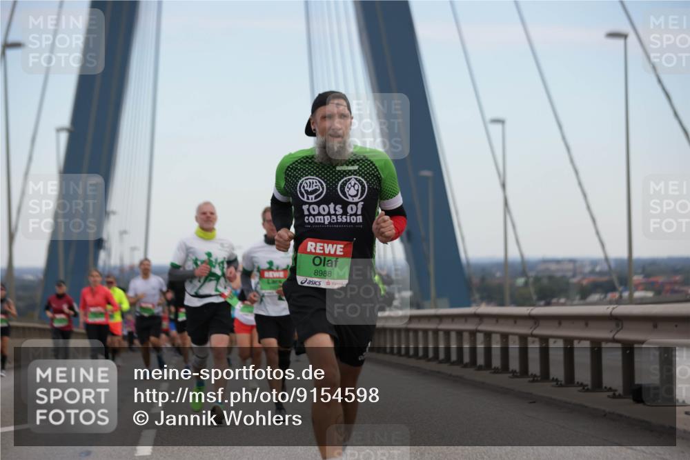 03.10.2025 - Köhlbrandbrückenlauf Jannik Wohlers http://msf.ph/oto/9154598 03.10.2025 15:24:04 Position 1 8988 meine-sportfotos.de