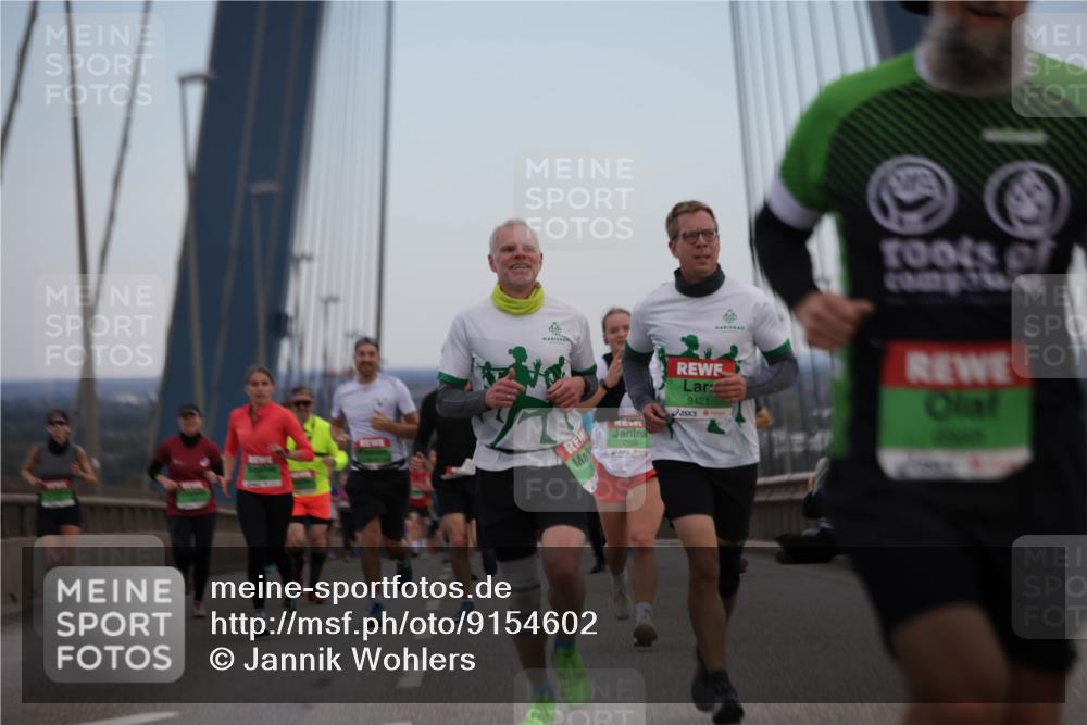 03.10.2025 - Köhlbrandbrückenlauf Jannik Wohlers http://msf.ph/oto/9154602 03.10.2025 15:24:04 Position 1 9421 meine-sportfotos.de