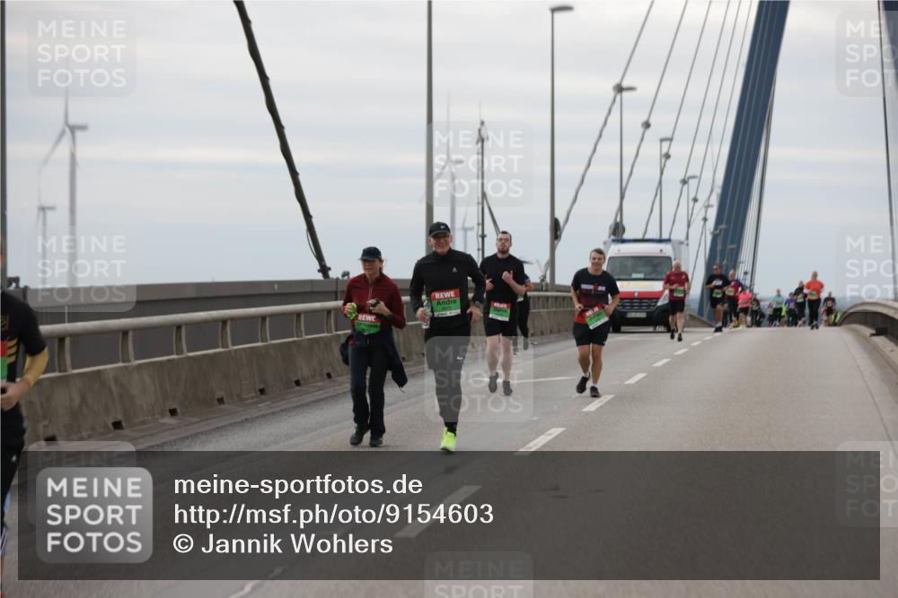 03.10.2025 - Köhlbrandbrückenlauf Jannik Wohlers http://msf.ph/oto/9154603 03.10.2025 16:06:04 Position 1  meine-sportfotos.de