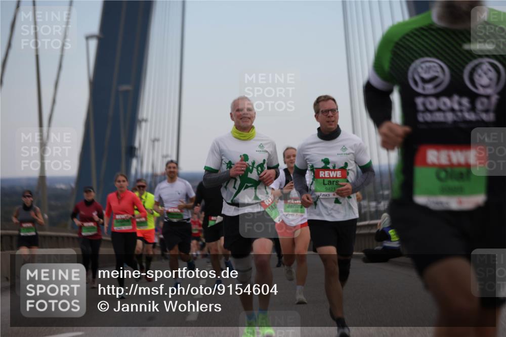 03.10.2025 - Köhlbrandbrückenlauf Jannik Wohlers http://msf.ph/oto/9154604 03.10.2025 15:24:04 Position 1 4, 7599, 9421 meine-sportfotos.de