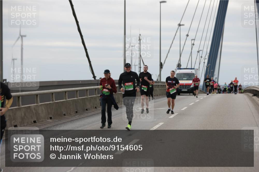 03.10.2025 - Köhlbrandbrückenlauf Jannik Wohlers http://msf.ph/oto/9154605 03.10.2025 16:06:04 Position 1  meine-sportfotos.de
