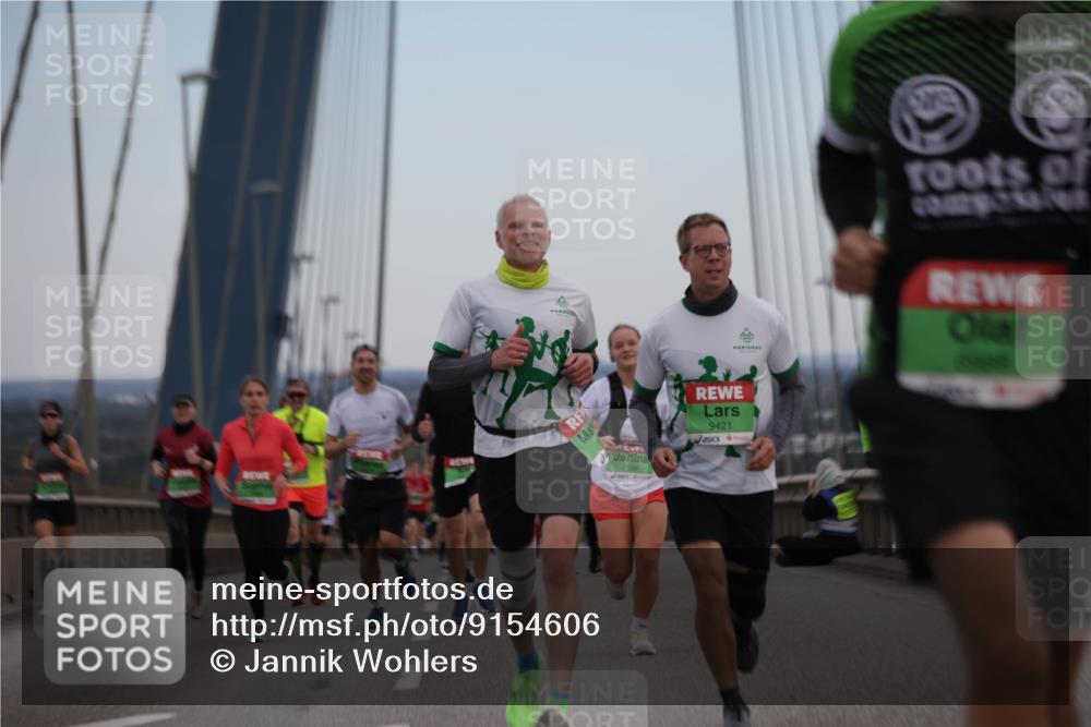03.10.2025 - Köhlbrandbrückenlauf Jannik Wohlers http://msf.ph/oto/9154606 03.10.2025 15:24:04 Position 1 9421 meine-sportfotos.de