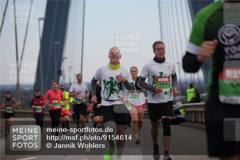 03.10.2025 - Köhlbrandbrückenlauf Jannik Wohlers http://msf.ph/oto/9154614 03.10.2025 15:24:05 Position 1 2421, 0 meine-sportfotos.de