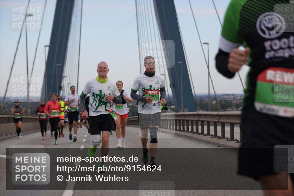 03.10.2025 - Köhlbrandbrückenlauf Jannik Wohlers http://msf.ph/oto/9154624 03.10.2025 15:24:05 Position 1  meine-sportfotos.de