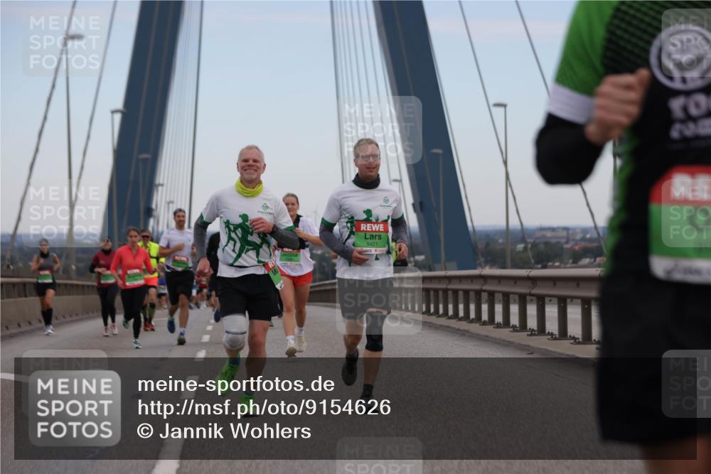 03.10.2025 - Köhlbrandbrückenlauf Jannik Wohlers http://msf.ph/oto/9154626 03.10.2025 15:24:06 Position 1 9421, 201 meine-sportfotos.de