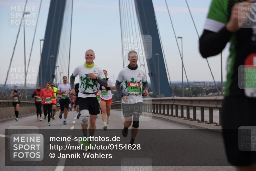 03.10.2025 - Köhlbrandbrückenlauf Jannik Wohlers http://msf.ph/oto/9154628 03.10.2025 15:24:06 Position 1 9421 meine-sportfotos.de