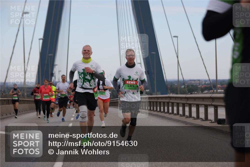 03.10.2025 - Köhlbrandbrückenlauf Jannik Wohlers http://msf.ph/oto/9154630 03.10.2025 15:24:06 Position 1 9421 meine-sportfotos.de